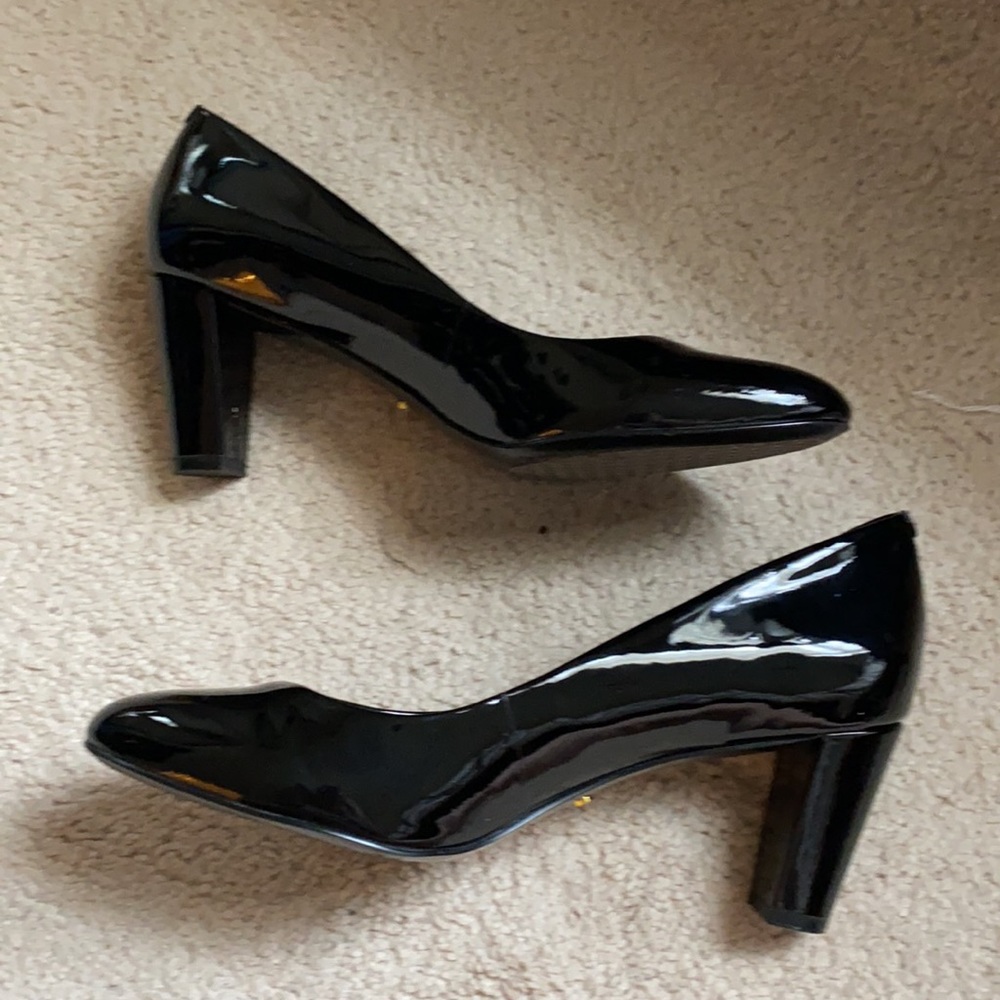 Patent Leather Heels - Picture 6 of 8